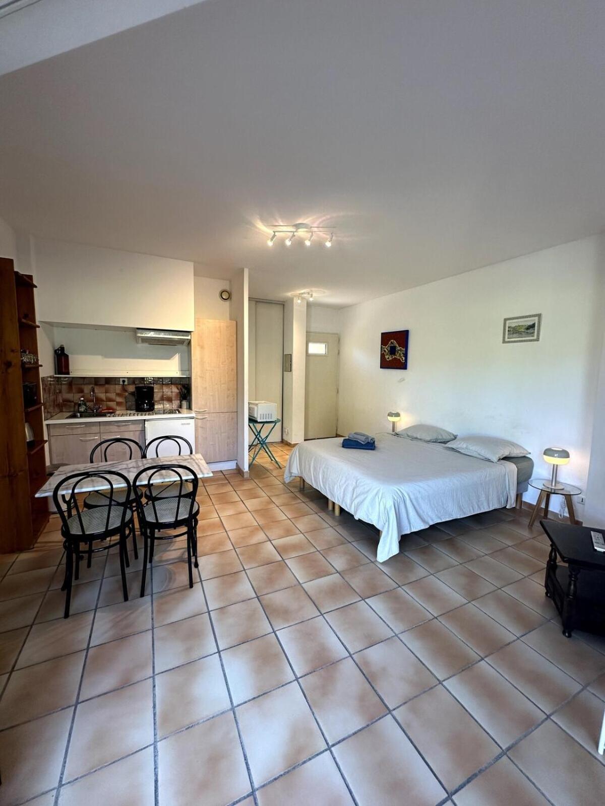 Le Cap Apartment Каси Екстериор снимка