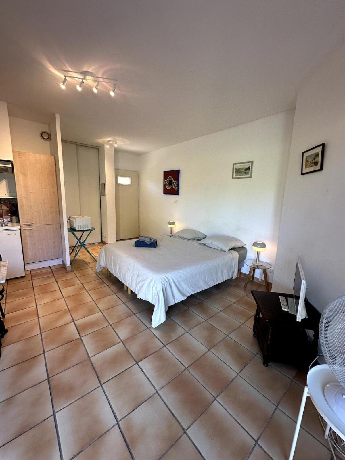 Le Cap Apartment Каси Екстериор снимка